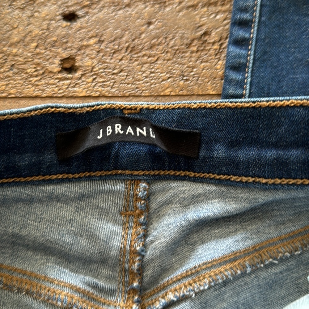 J Brand Skinny Jean - Picture 4 of 6